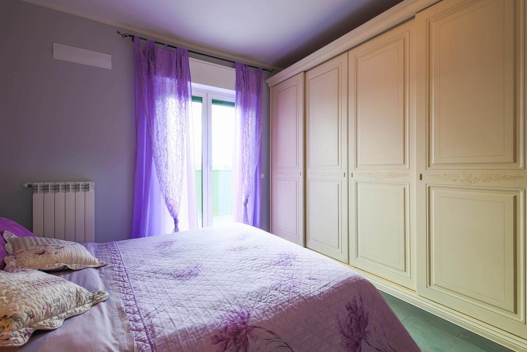 Villamir B&B Albenga Rum bild