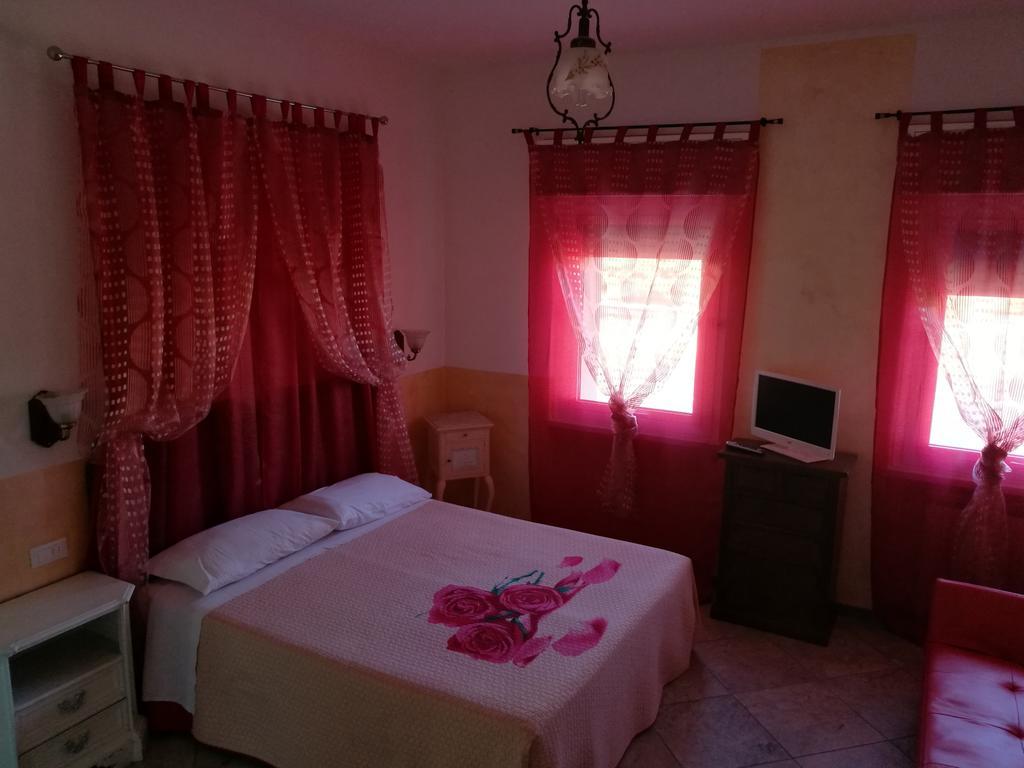 Villamir B&B Albenga Exteriör bild