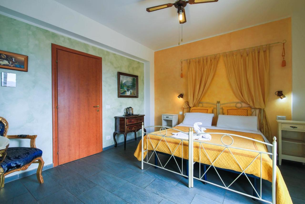 Villamir B&B Albenga Exteriör bild